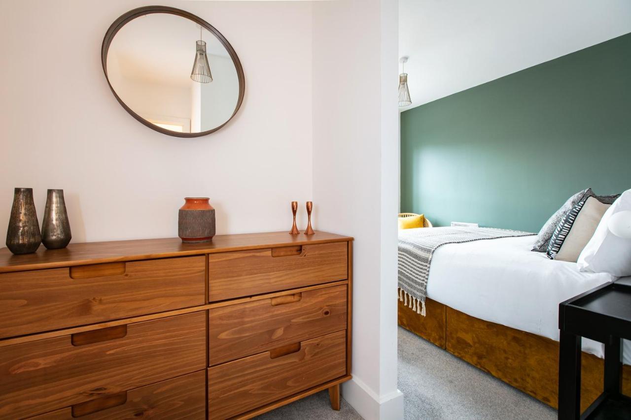 City Centre - Free Parking - Stylish 2 Bedroom Apartment Bristol Dış mekan fotoğraf