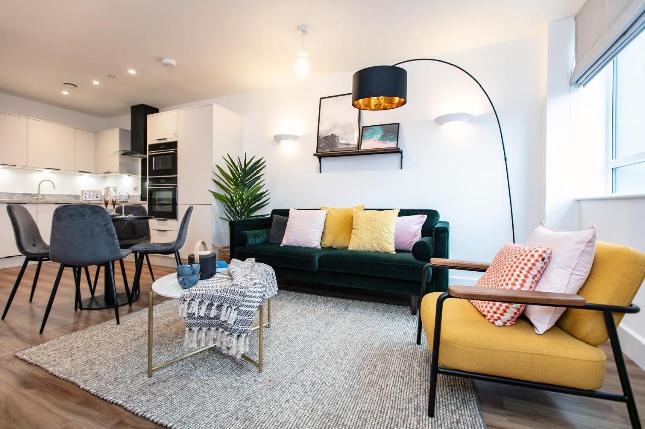 City Centre - Free Parking - Stylish 2 Bedroom Apartment Bristol Dış mekan fotoğraf