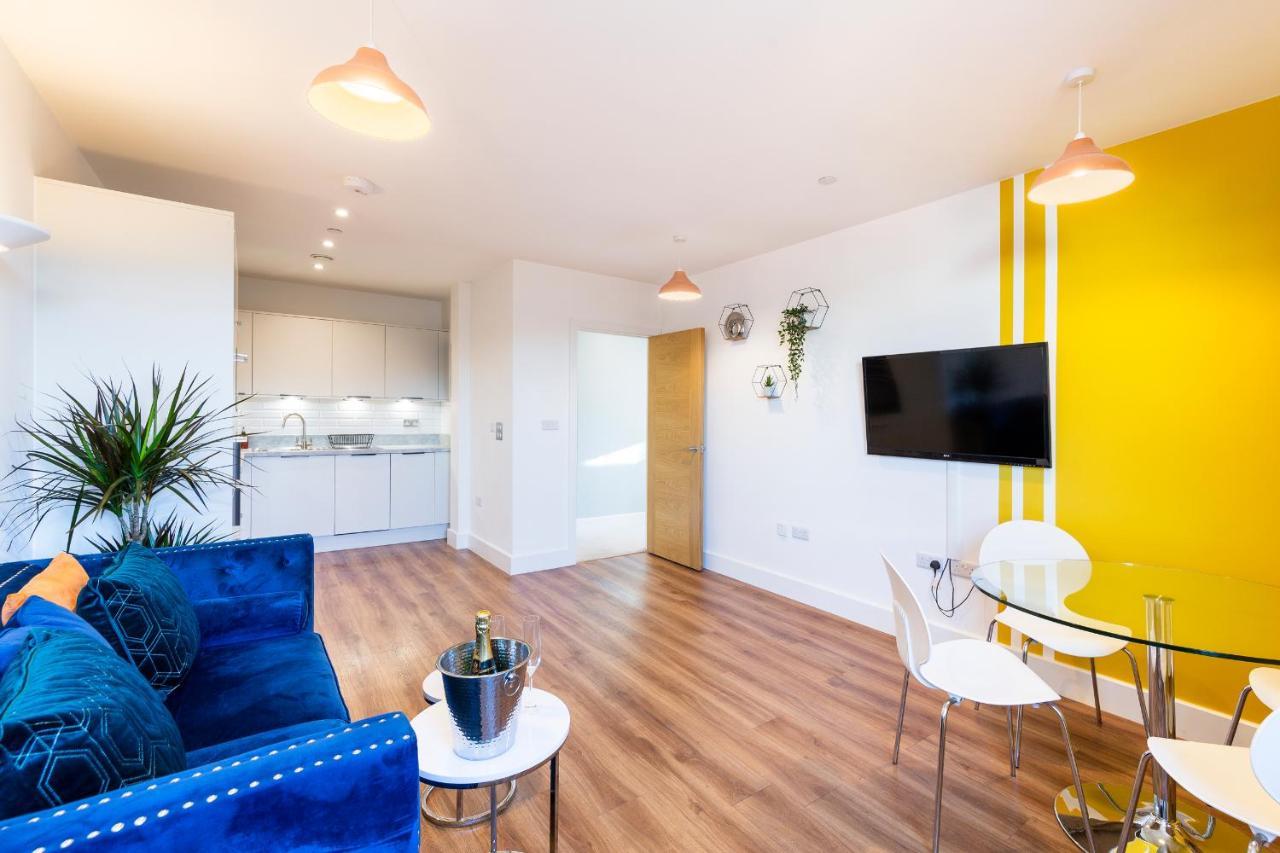 City Centre - Free Parking - Stylish 2 Bedroom Apartment Bristol Dış mekan fotoğraf