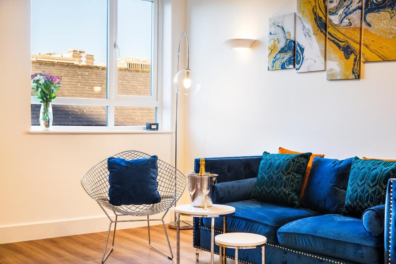 City Centre - Free Parking - Stylish 2 Bedroom Apartment Bristol Dış mekan fotoğraf